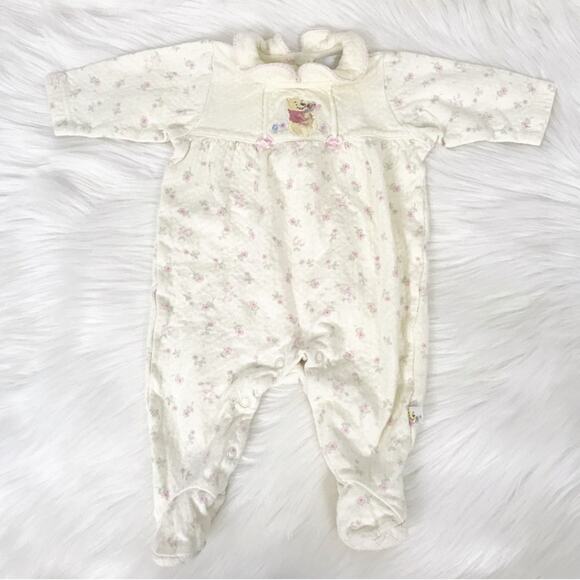 Walt Disney Collection Vintage Winnie The Pooh Baby Footie Onesie Size 3 MOS - Picture 1 of 10